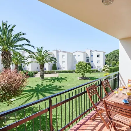 Costa Brava E-4 Apartment